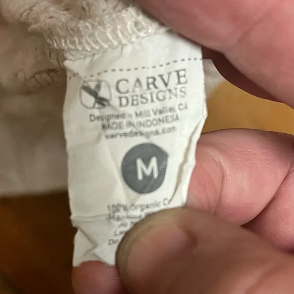 Carve Designs Cream Paisley Blouse - Picture 3 of 4